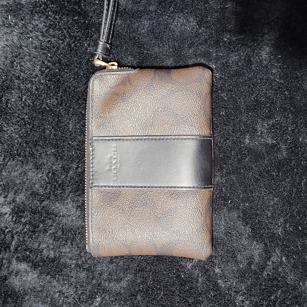 Coach purse/wallet/coin purse